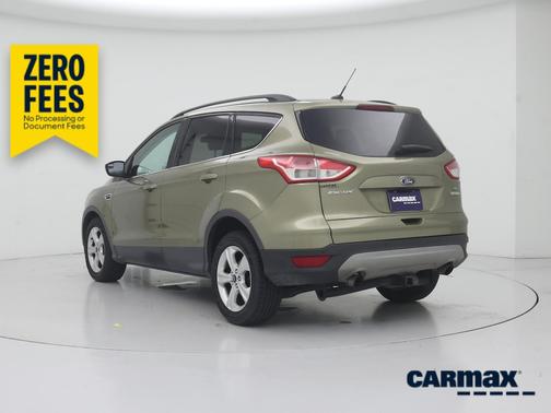 Green 2014 Ford Escape SE