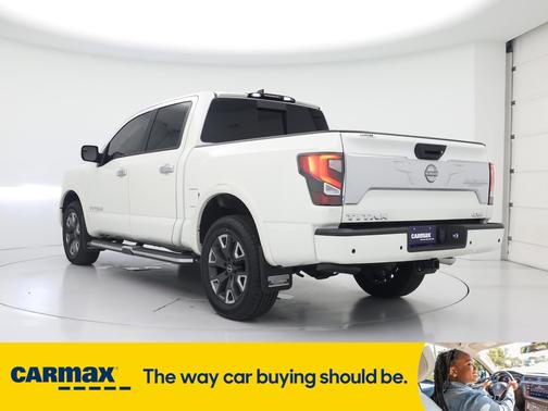 2023 Nissan Titan Platinum Reserve
