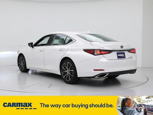 2023 Lexus ES 350