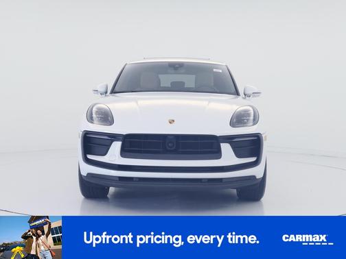 White 2023 Porsche Macan
