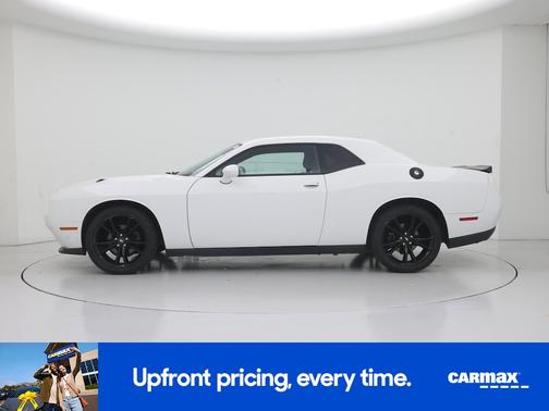 2017 Dodge Challenger SXT