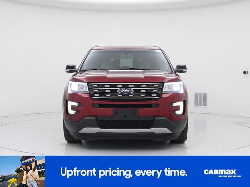 Red 2016 Ford Explorer XLT