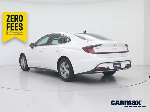 White 2022 Hyundai SONATA SE