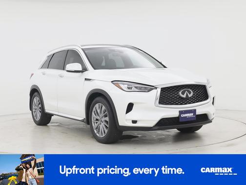 White 2024 INFINITI QX50 Luxe