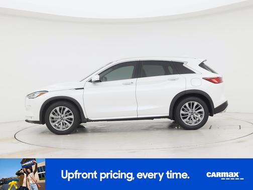 White 2024 INFINITI QX50 Luxe