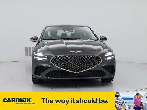 2023 Genesis G70 2.0T