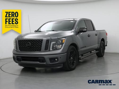 Gray 2018 Nissan Titan SV
