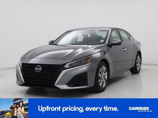 Gray 2023 Nissan Altima S