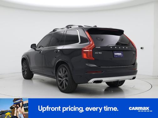 2018 Volvo XC90 T6 Momentum