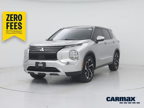 Silver 2022 Mitsubishi Outlander ES