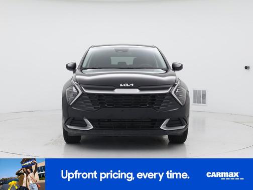 Black 2025 Kia Sportage LX