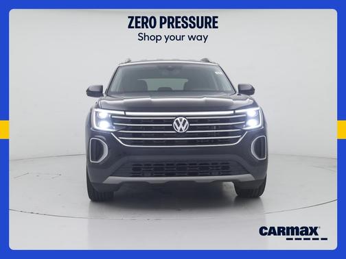 Black 2025 Volkswagen Atlas SE w/Tech