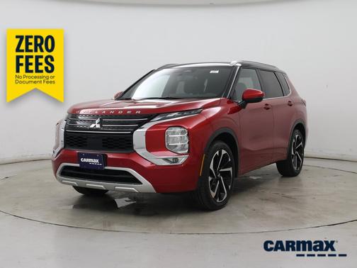 Red 2024 Mitsubishi Outlander SEL