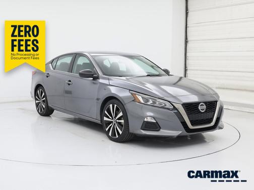 Gray 2019 Nissan Altima SR