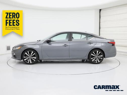 Gray 2019 Nissan Altima SR