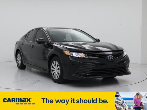 2020 Toyota Camry Hybrid LE