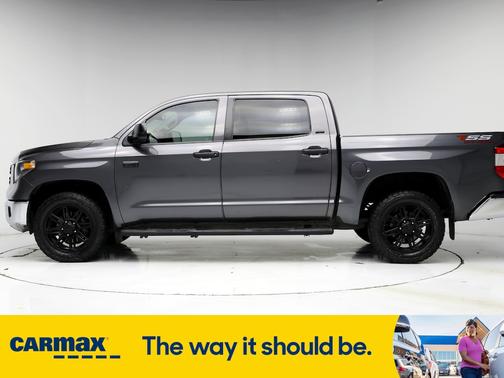 2018 Toyota Tundra SR5