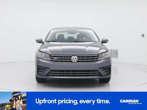 2017 Volkswagen Passat R-Line