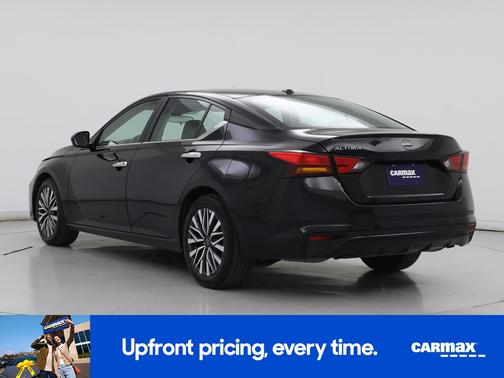 Black 2025 Nissan Altima SV