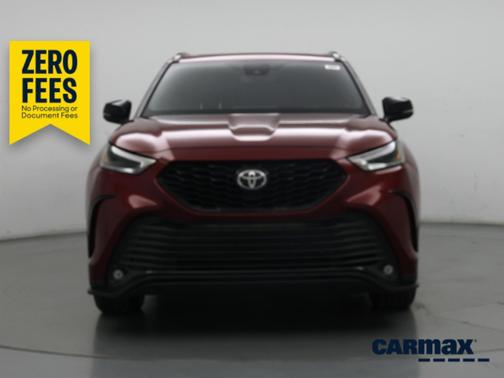 Burgundy 2021 Toyota Highlander XSE