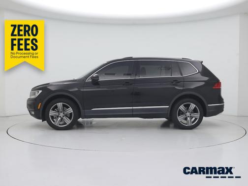 Black 2021 Volkswagen Tiguan SEL