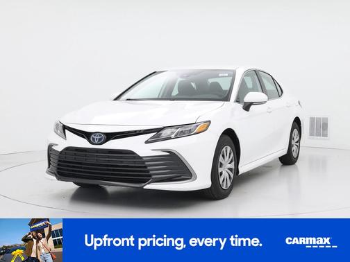 2022 Toyota Camry Hybrid LE