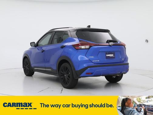 2023 Nissan Kicks SR