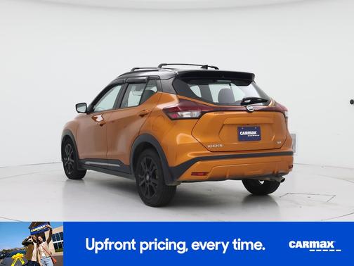 2021 Nissan Kicks SR
