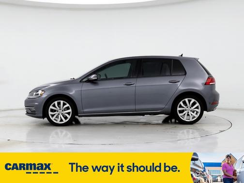 2019 Volkswagen Golf SE