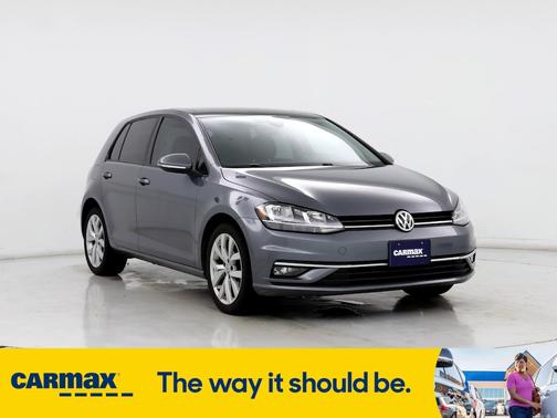 2019 Volkswagen Golf SE