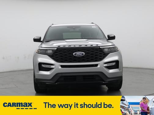 2024 Ford Explorer ST-Line