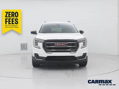 White 2023 GMC Terrain AT4