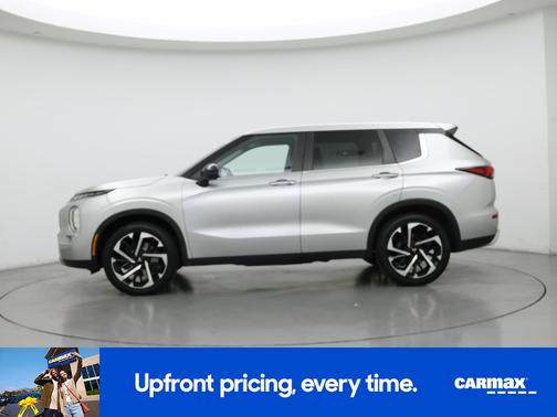 2022 Mitsubishi Outlander SE