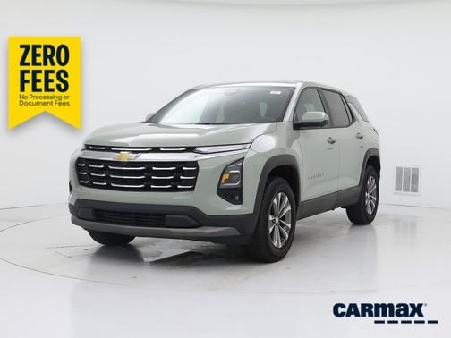 Green 2025 Chevrolet Equinox LT