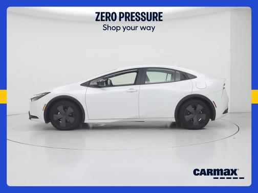White 2025 Toyota Prius LE