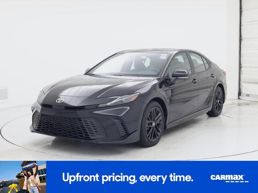 Black 2025 Toyota Camry SE