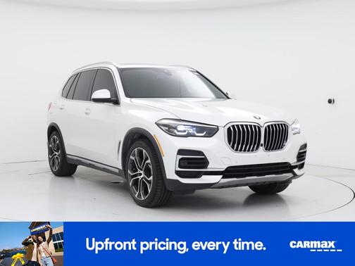 White 2023 BMW X5 sDrive40i