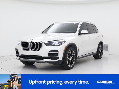 White 2023 BMW X5 sDrive40i