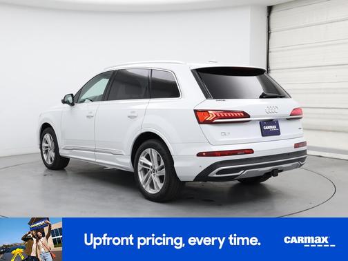 2021 Audi Q7 Premium Plus