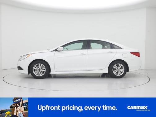 White 2014 Hyundai SONATA GLS