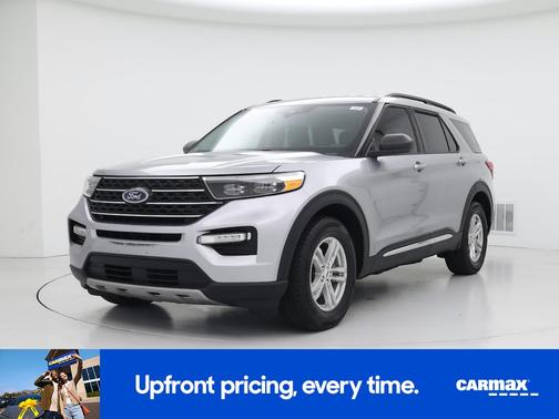Silver 2024 Ford Explorer XLT