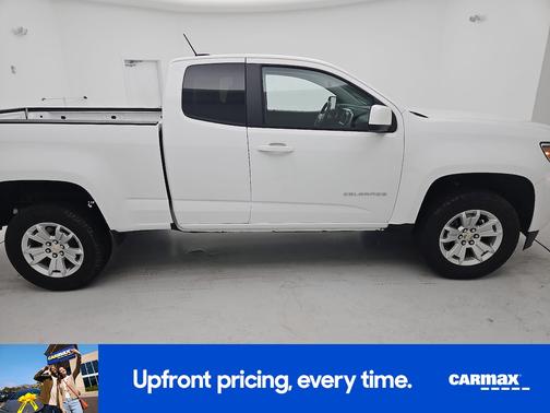 White 2022 Chevrolet Colorado LT