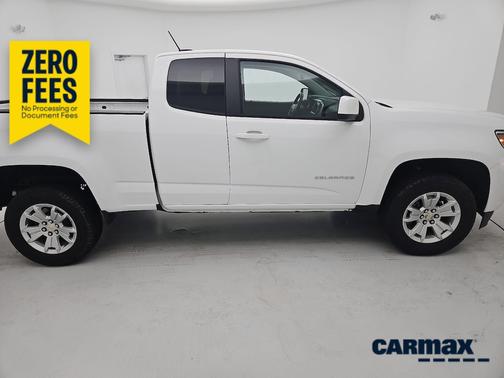 White 2022 Chevrolet Colorado LT
