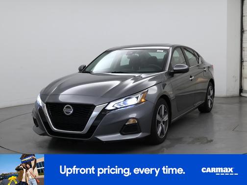 2022 Nissan Altima SV