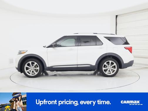 White 2020 Ford Explorer Platinum