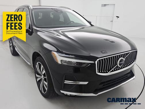 Black 2023 Volvo XC60 B5 Plus Bright Theme