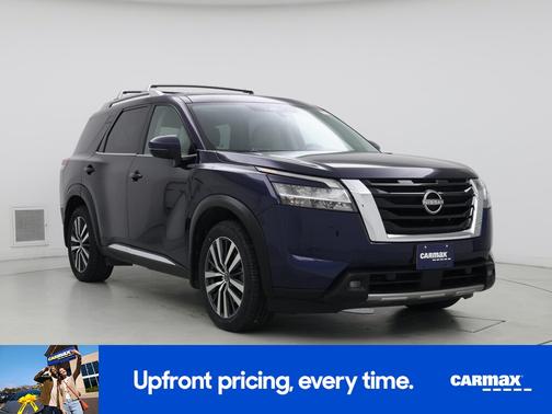 2022 Nissan Pathfinder Platinum