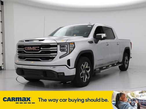 2022 GMC Sierra 1500 SLT