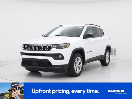 White 2024 Jeep Compass Latitude