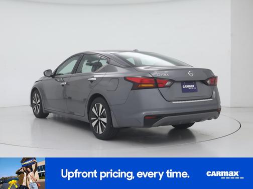 Gray 2022 Nissan Altima SV